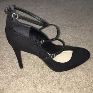 🖤Simple Black HighHeels🖤